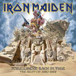 Iron Maidenin "Somwhere Back In Time -- The Best of 1980-1989" -kokoelman kansikuva, jossa yläosassa bändin logo ja alaosassa kokoelman nimi. Keskellä kuvaa sinistä taivasta vasten muinaisia hiekanvärisiä rakennuksia, patsaita, sfinksejä.