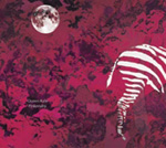 PinknRubyn pinkinvärinen albumin kansikuva, jossa vasemmassa yläkulmassa valkoisena hohtava planeetta ja oikeassa laidassa jonkinlainen seepran peräpuoli. Vasemmassa alakulmassa pienenä kärpäsenroskana yhtyeen nimi tai muuta pränttiä.
